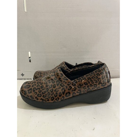 Leopard Print Women's Mules - Picture 3 of 8